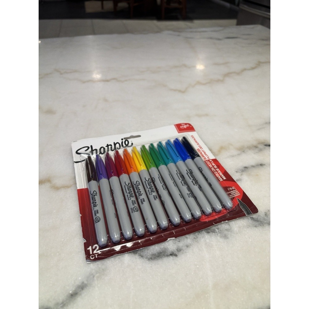 Brand New Sharpie Fine Point Permanent Markers 12 Count Assorted Colors